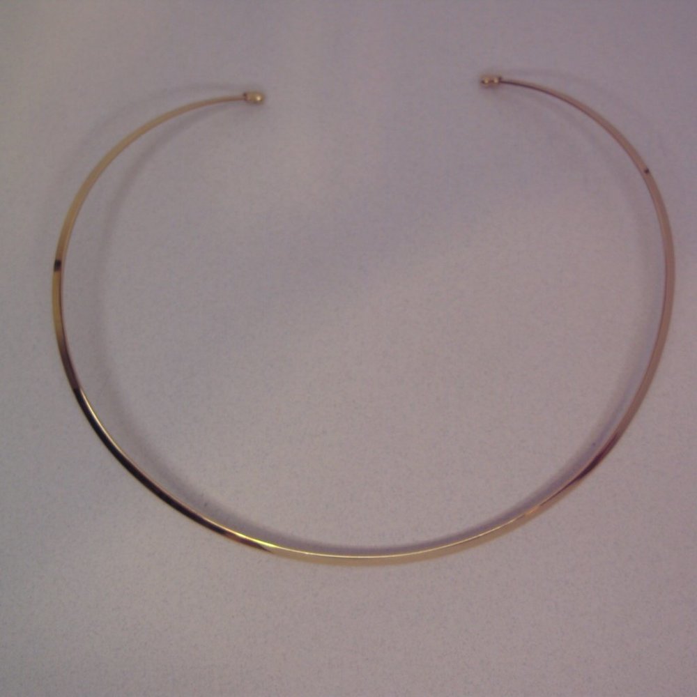 Minimalist Gold Wrap Choker Necklace